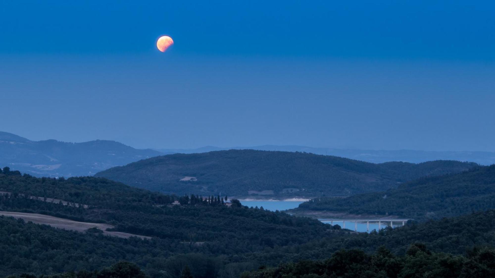 Agriturismo Terra Di Michelangelo Caprese Michelangelo ภายนอก รูปภาพ